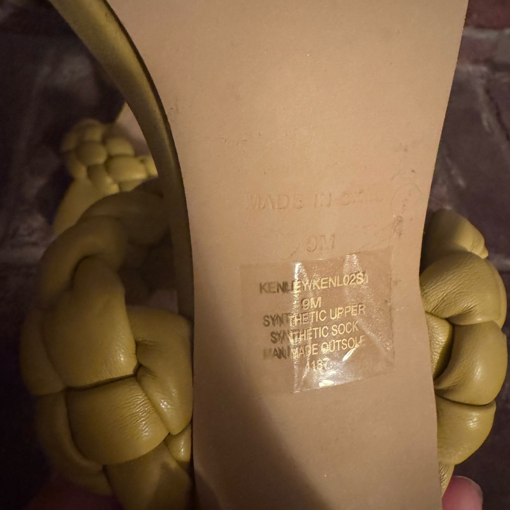 Steve Madden Heels - Picture 3 of 5